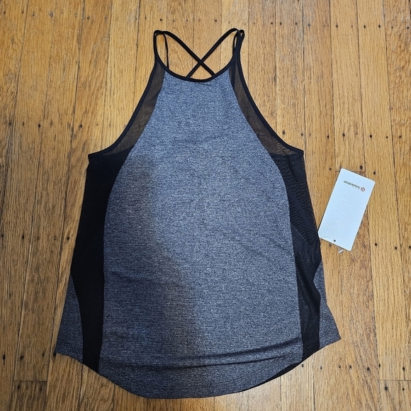 NWT Lululemon Run Off Route Tank Top - Picture 9 of 10